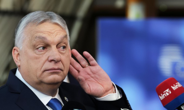 Орбан разследва кой е подслушвал външния му министър